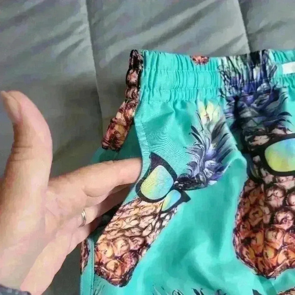 Pineapple Swim Trunks Beach vacation Quick Dry Board Shorts with Mesh si… - Picture 6 of 8